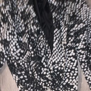 Blazer black and white, very comfortable.